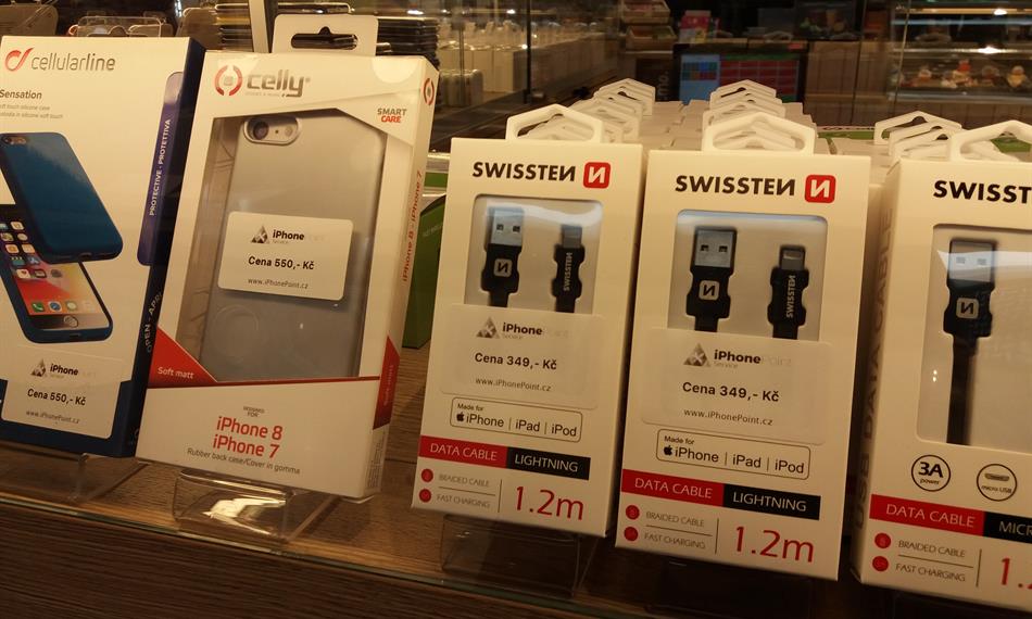 2019-4-9-1353apple 6.jpg